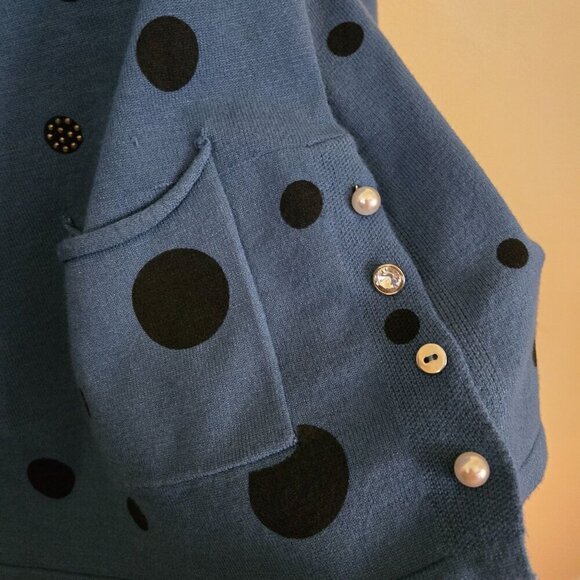 Carre Noir NWT Art To Wear Rhinestone Pearl Teal Polka Dot Sweater Size S - Picture 4 of 8